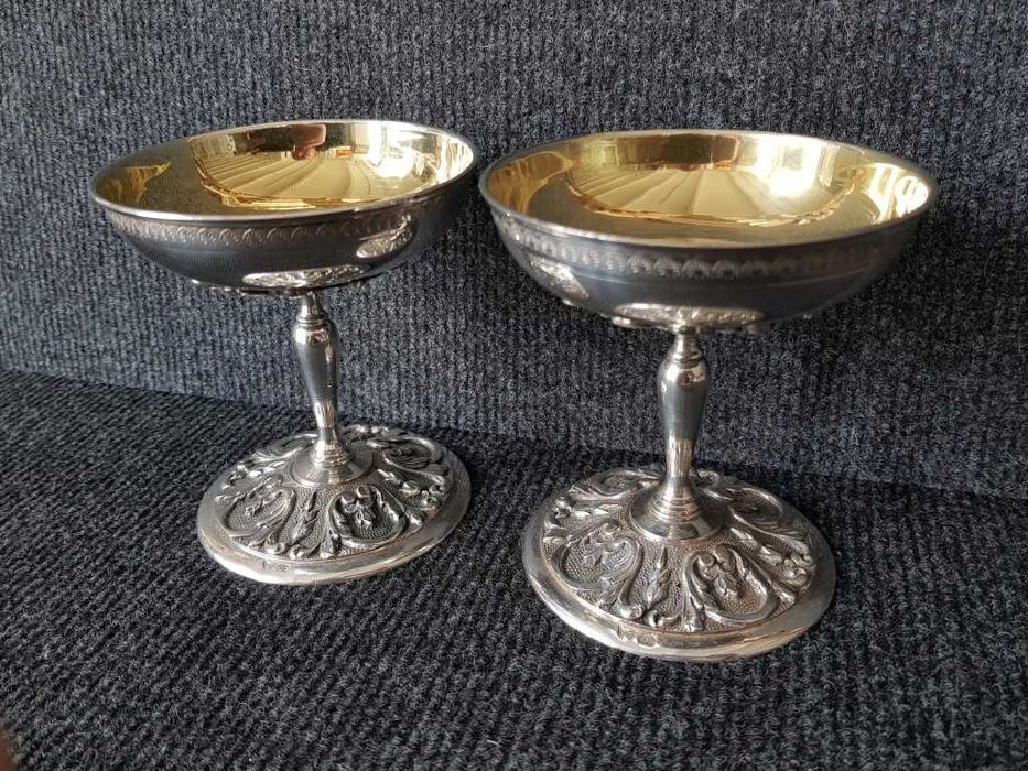 КРАСИВИ Чаши сребърни с позлата за вино и шампанско 19 век