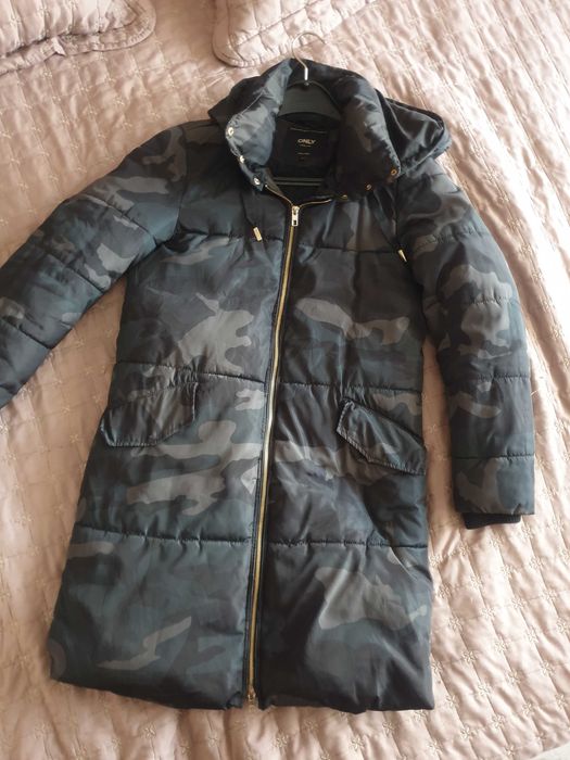 Зимно дълго яке Only S , zara