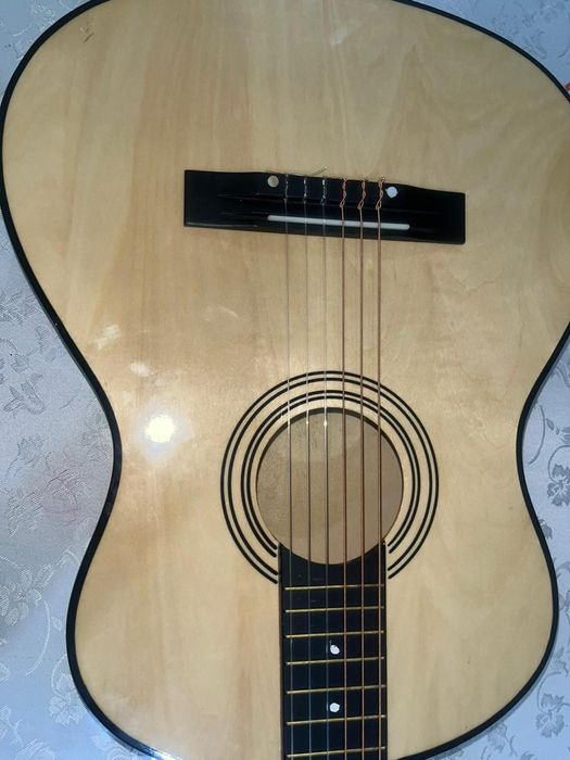 Гитара  кымбат емес