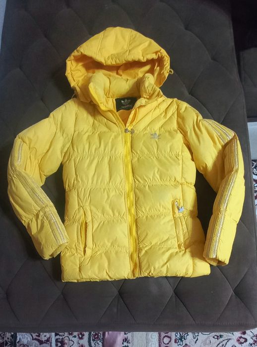 Куртка на девочку 9-11 лет