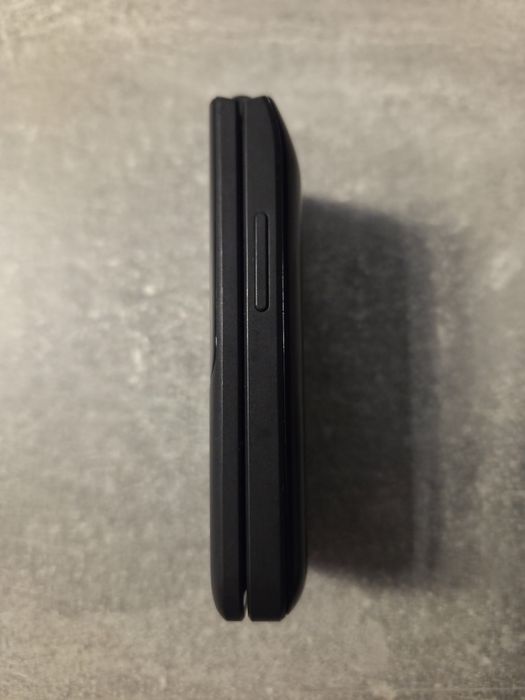 Nokia 2720 FLIP 4G LTE