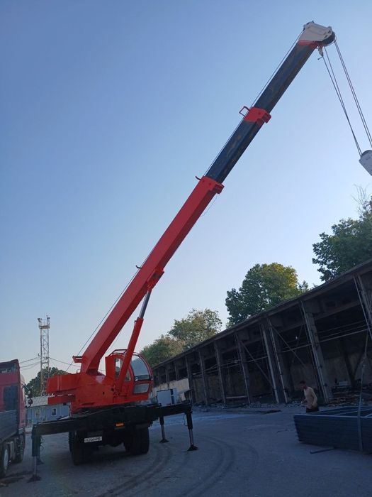 Автокран улянвэц 25 т