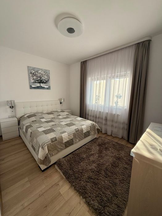 Propietar inchiriez apartament 3 camere