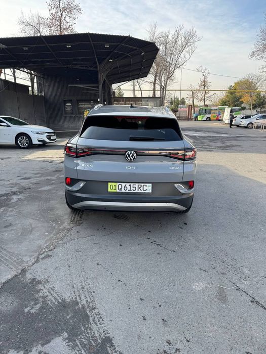 Volkswagen id 4 pure+