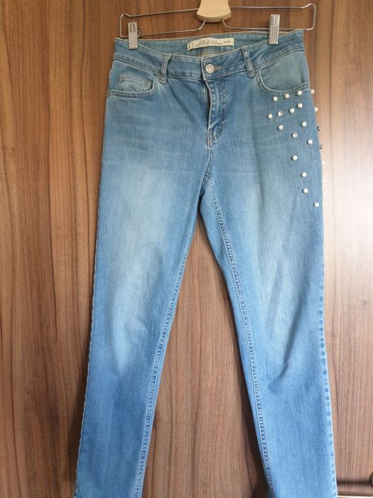 Blugi/jeans de dama, marca lc waikiki, cu perle decorative