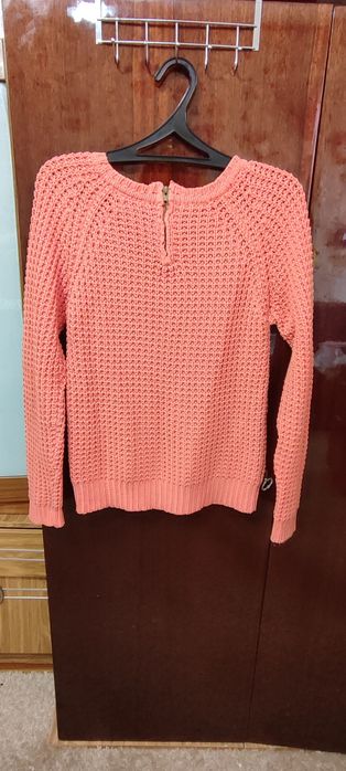 Кофты, платью, костюм