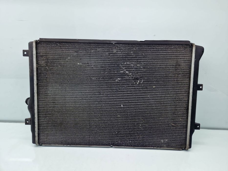 Radiator apa  Volkswagen Golf 6 (5K1) [Fabr 2009-2013] 1K0121251DD 1.6