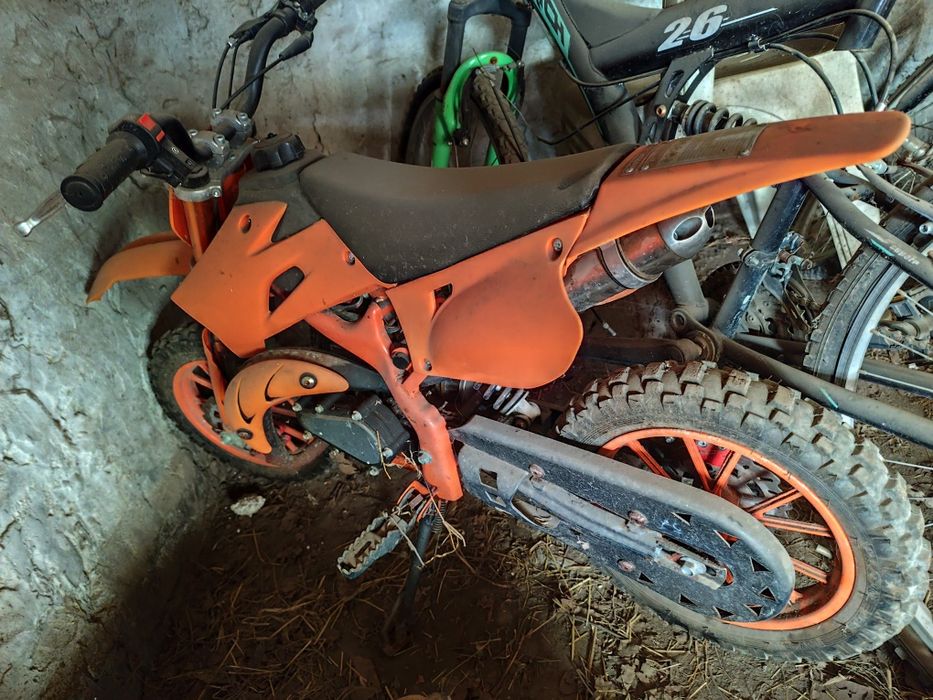 Motocross 49 CC aproape noua