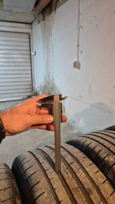 Goodyear eagle F1 asymetric 5 - 245 45 17 ,  DOT2021