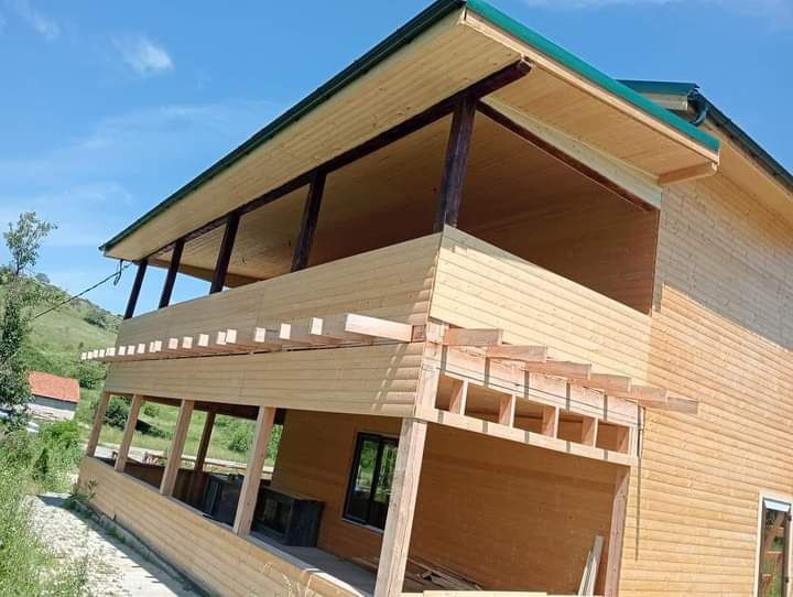Case si Cabane din lele clientilor cu proiectul clientului sau dupa pr