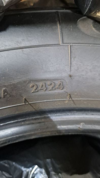 Комплект летних шин 225/60/18