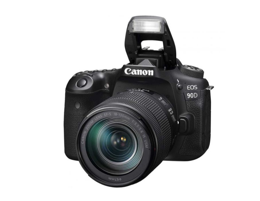 DSLR фотоапарат Canon EOS 90D + обектив Canon EF-S 18-135mm IS Nano