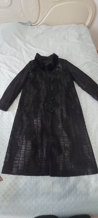Продам новое пальто