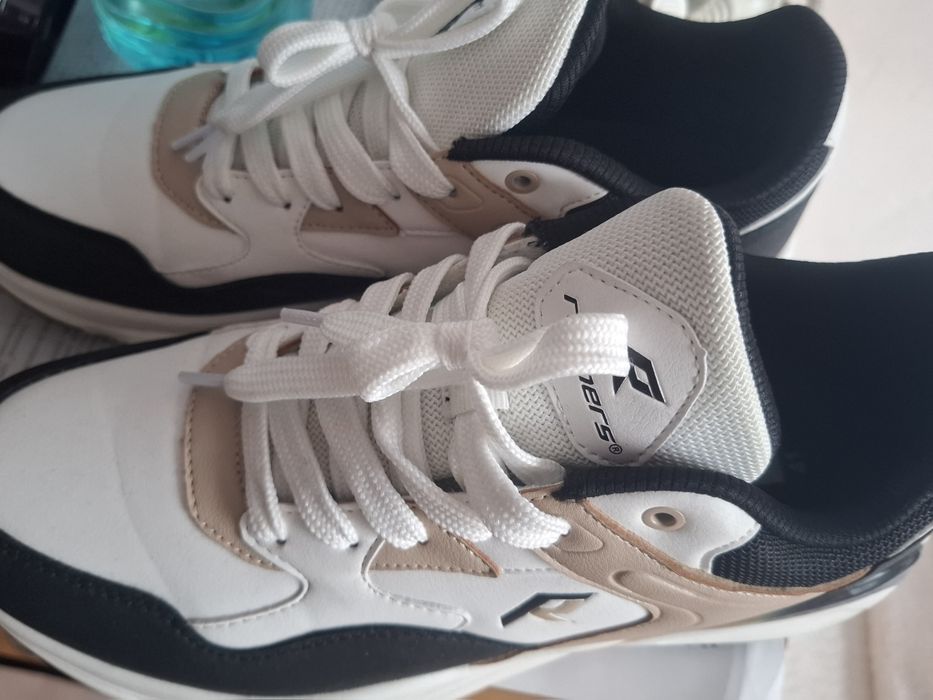 Дамски Маратонки