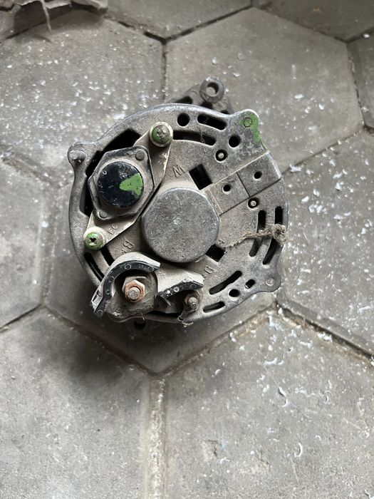 Гениратор toyota