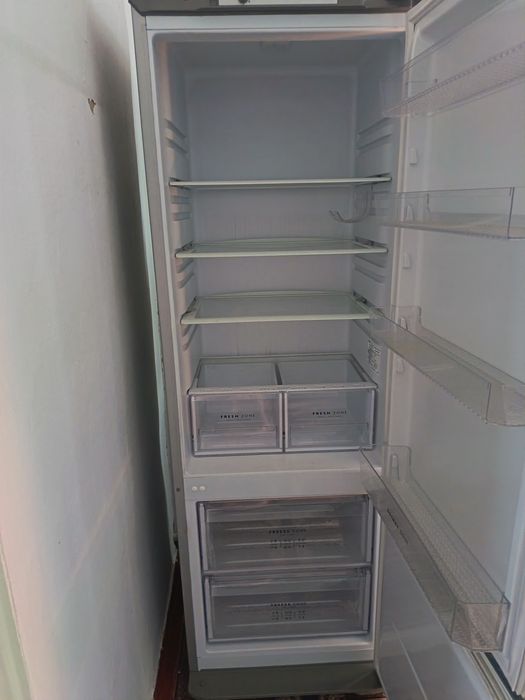 Продаю холодильник бирюса
