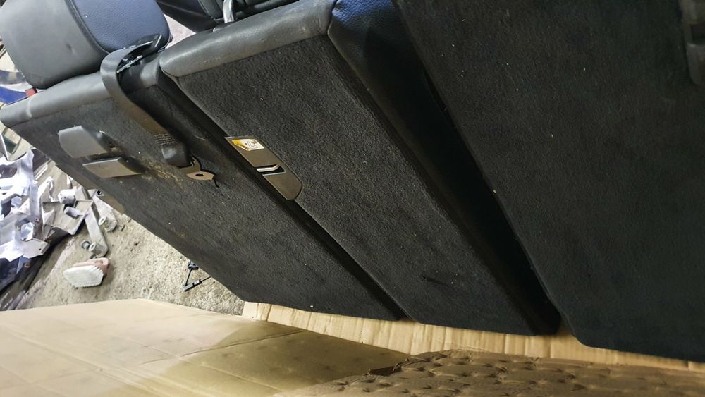 Кожен салон за ф11