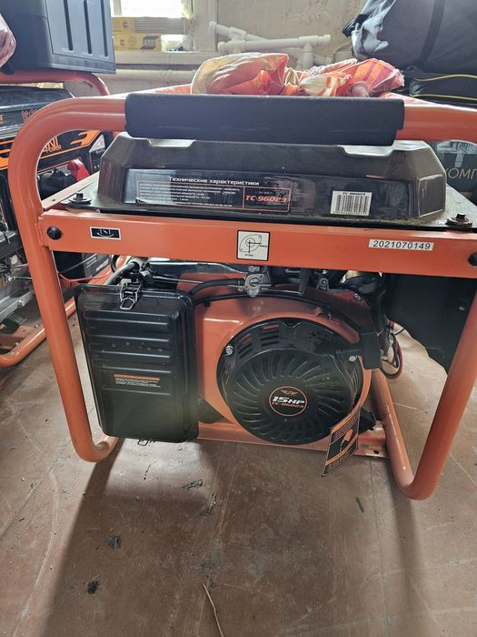 Продам генератор бензиновый