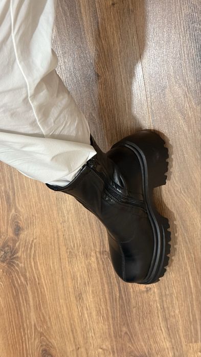 Зимняя обувь женская