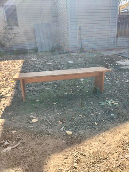 Продам деревянные детские стульчики