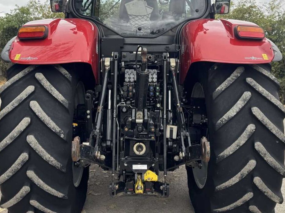 Колесный трактор Case IH PUMA 220