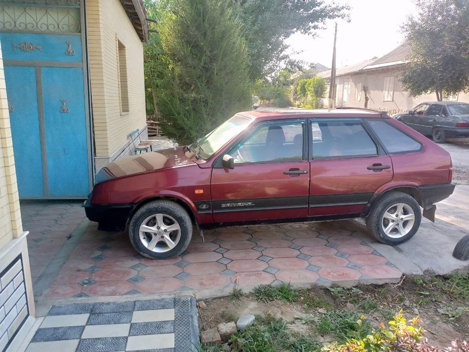 Lada samara 2108