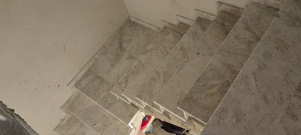 Обработка, доставка и монтаж на мрамор, гранит и травертин.