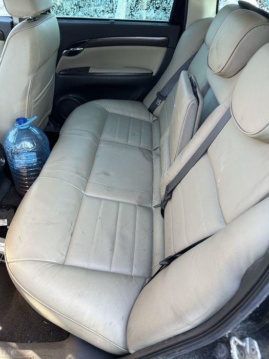 Кожен салон Фиат Крома