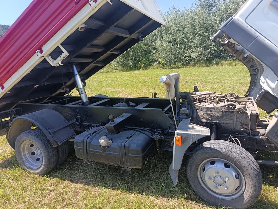 Nissan cabstar basculabil