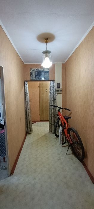 Продам квартиру в 10 мкр 2 дом