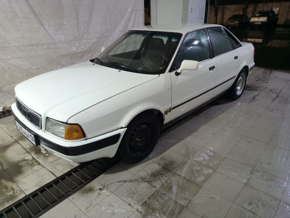 Продам Ауди 80 Б4