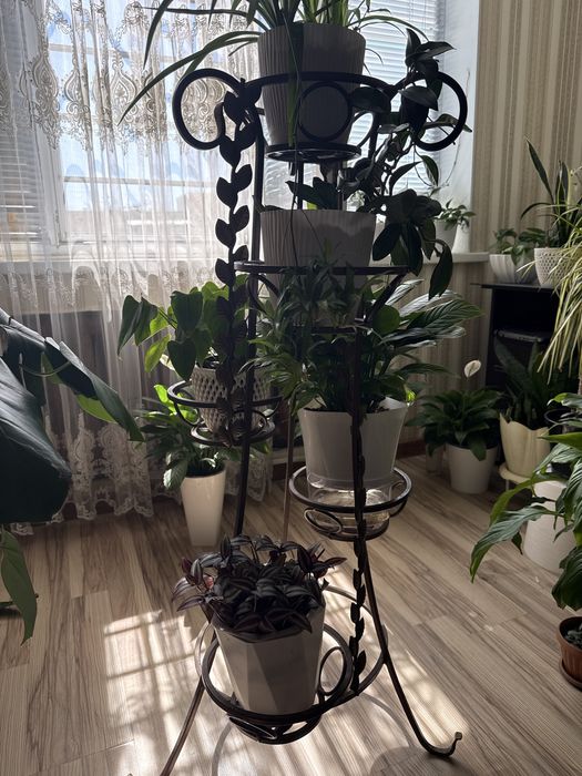 Подставка для цветов