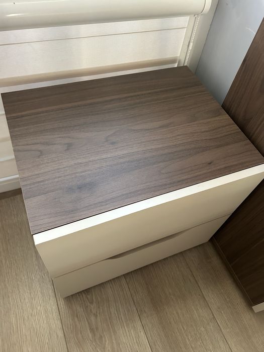 Скрин и нощни шкафчета