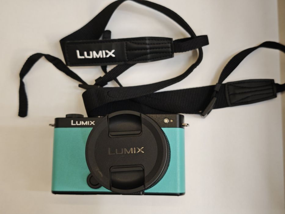 Panasonic Lumix S9 в цвете Mint Green
