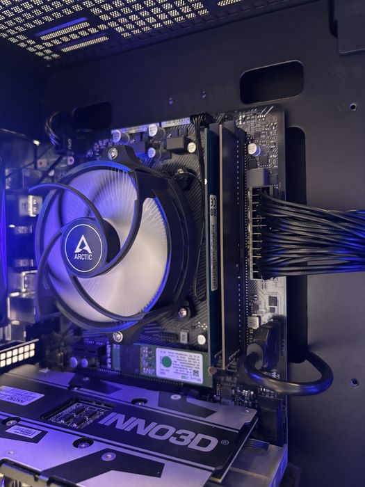 Геймърски компютър AMD Ryzen 5 3600,Nvidia RTX 2060Super 8GB, 16GB Ram,256GB SSD