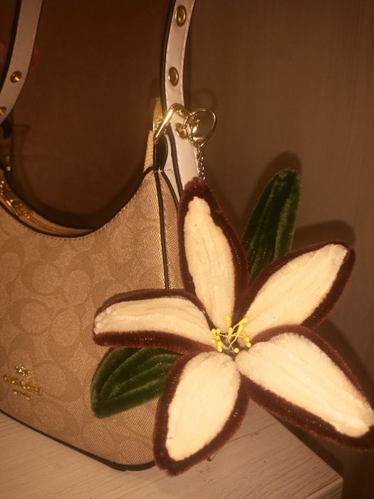 Брелки из синельной проволоки