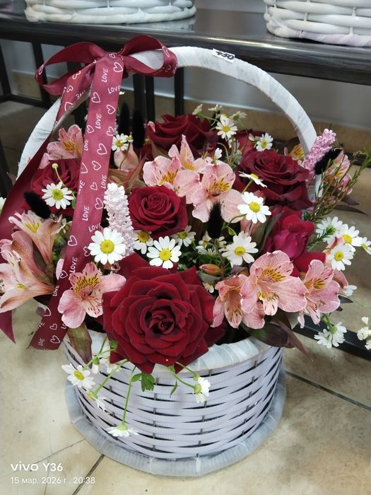 Свежие букеты цветов на заказ