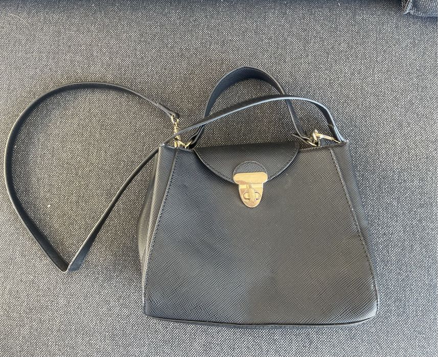 Дамски чанти по 5 лева