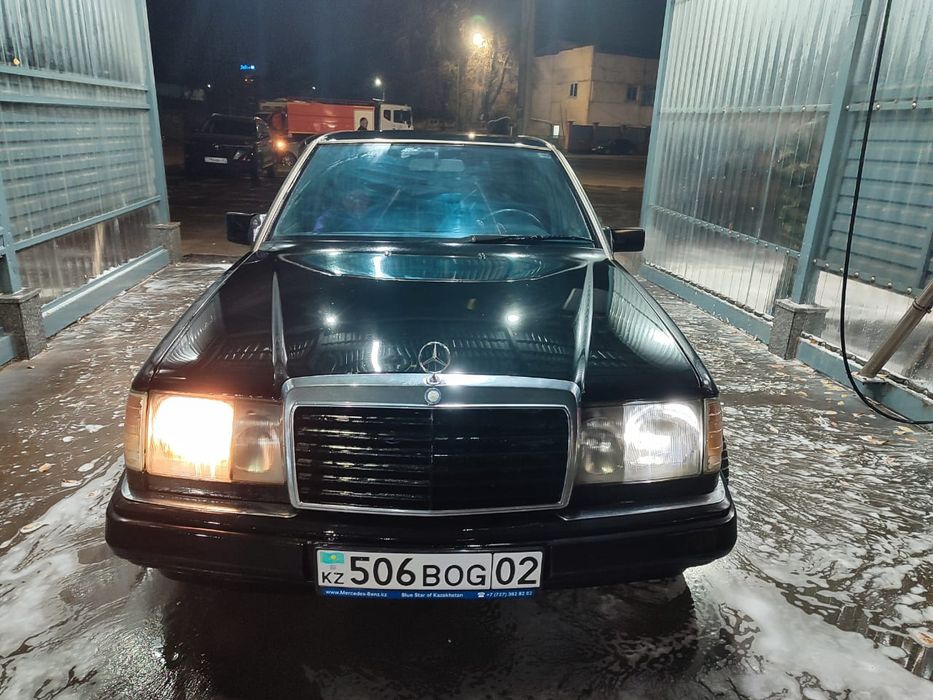 Продам Mersedes  W124 3.2
