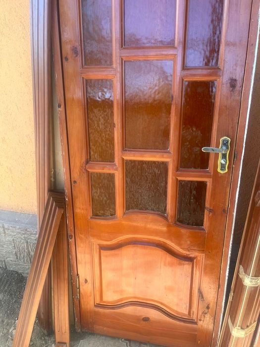Продаются межкомнатные двери