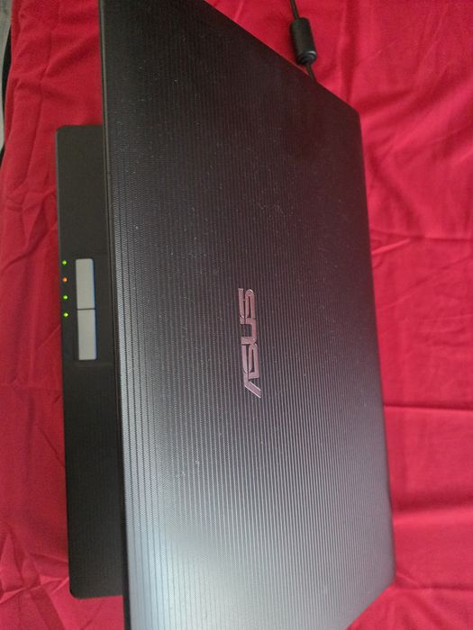 Laptop Asus 320gb
