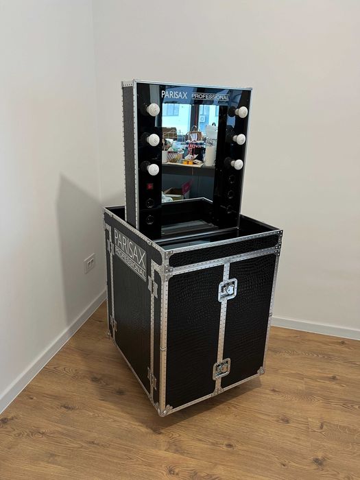 Statie profesionala PARISAX make-up & hair cu 2 posturi de lucru.