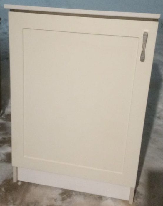 Продам НОВЫЕ кухонные шкафы, материал МДФ