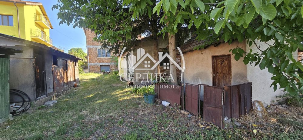 Продава се Къща в с. Алдомировци, Област София-област - 220 кв.м за 546 €/кв.м - Снимка #11