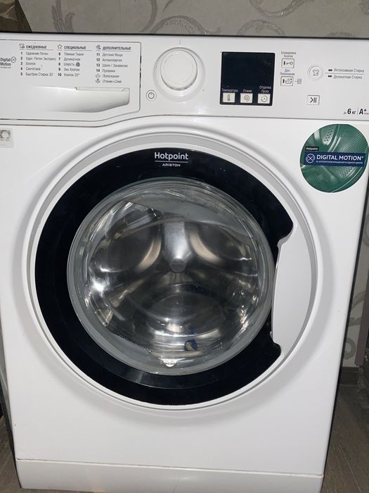 Стиральная машина Hotpoint Ariston