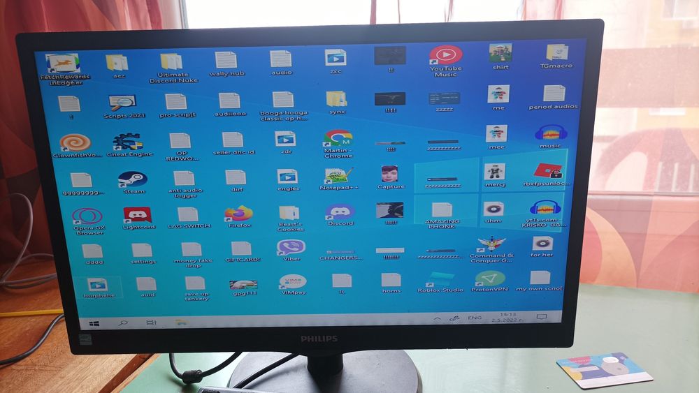 Монитор Philips 21.5"