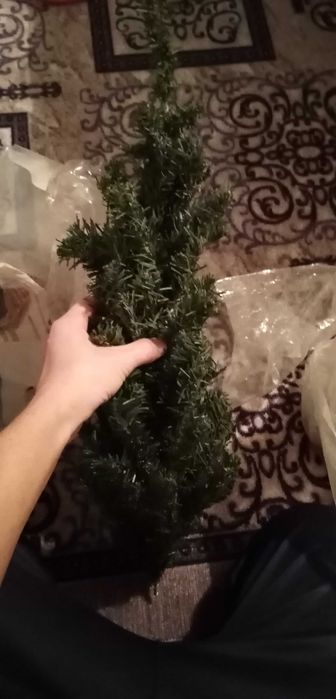 Елка искусственная высота 60 см.