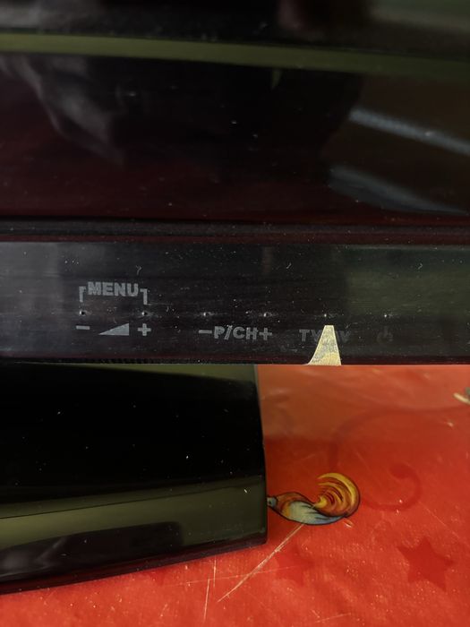Vand televizor Full HD Telefunken