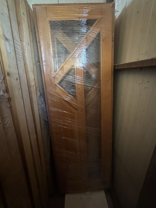 Usi Lemn prelucrate CNC Tratate