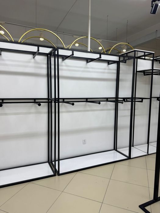 Продается торговые стеллажи